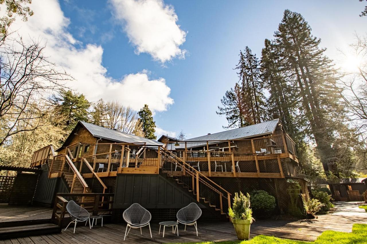 Hotel Dawn Ranch à Guerneville Extérieur photo